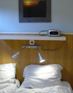 Elektrosmog am Schlafplatz beeinträchtigt die Regenaration beim Schlafen.